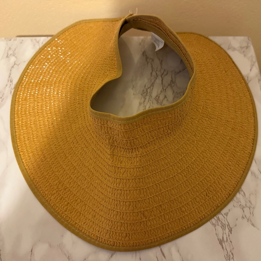 Elegant Tan Sun Visor